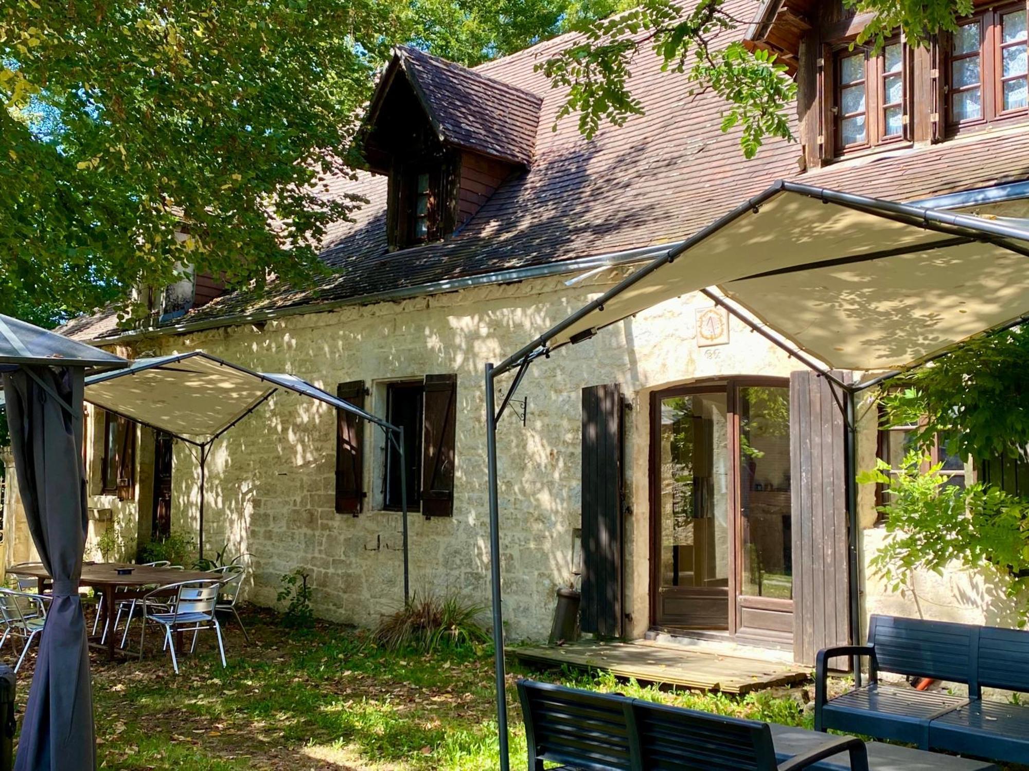 Domaine Valenquercy Acomodação com café da manhã Cazillac Exterior foto